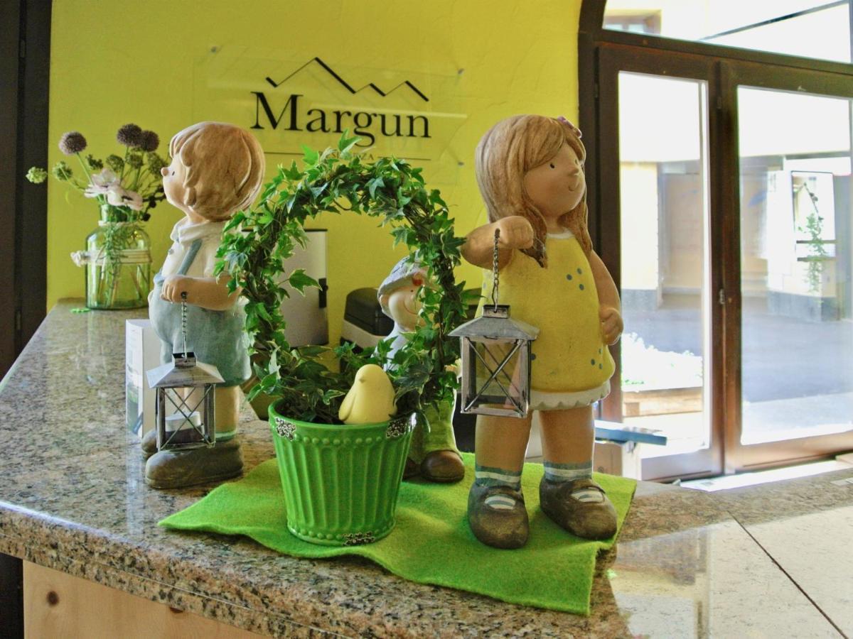 סורליי Apartment Residenza Chesa Margun 23-1 By Interhome מראה חיצוני תמונה